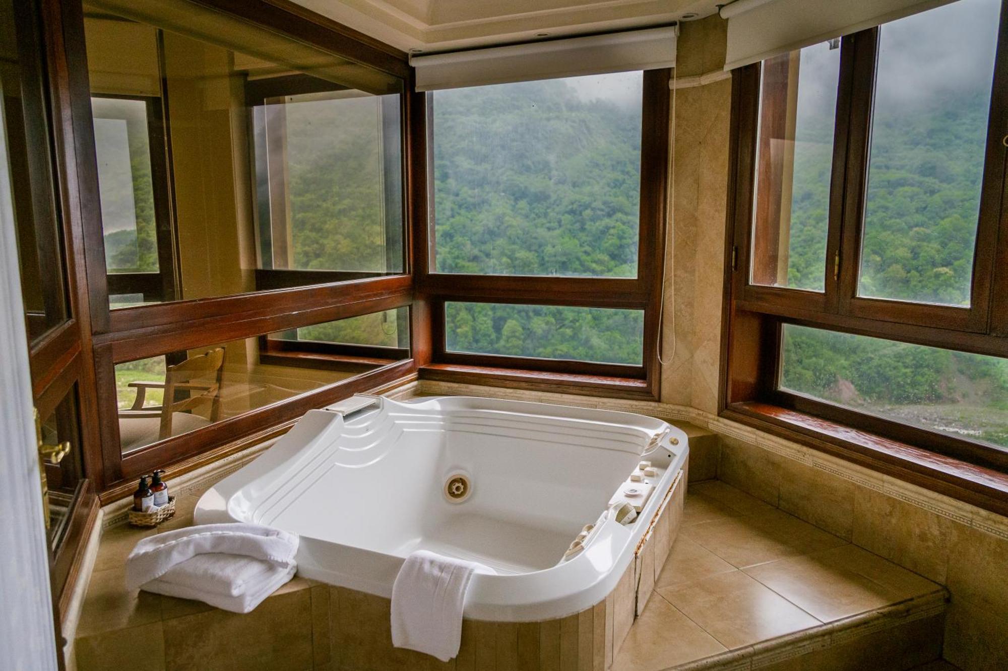 Hotel Spa Termas De Reyes Сан-Сальвадор-де-Жужуй Экстерьер фото